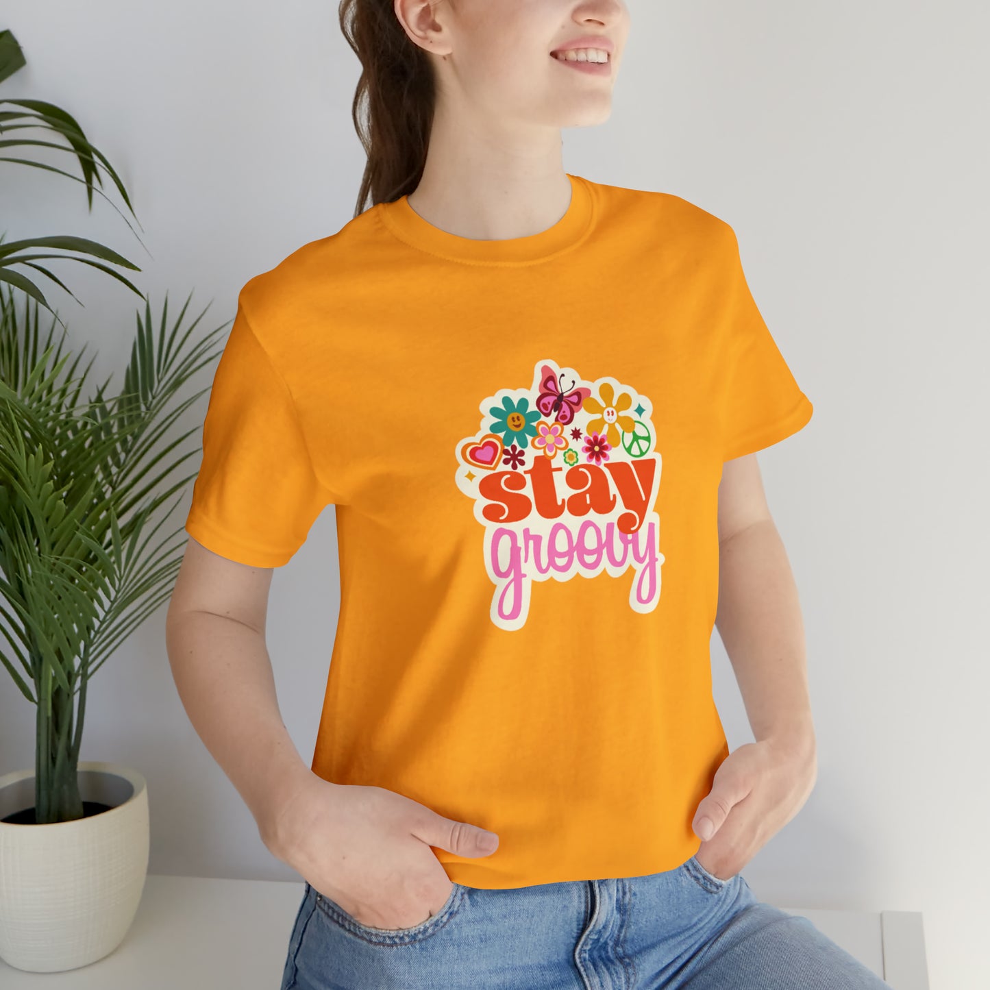 Stay Groovy t-shirt, Hippie shirt, good vibes shirt, summer fun style gift,travel shirt,best friend trip vacation trip