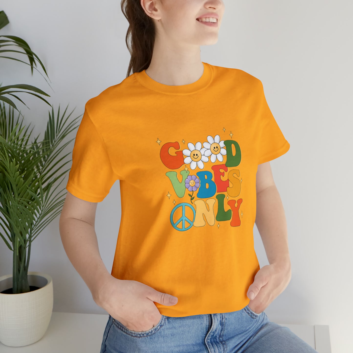 Good vibes only shirt, Adventurer shirt, Unisex gift, gift for her, gift for him, vacation shirt, best friend