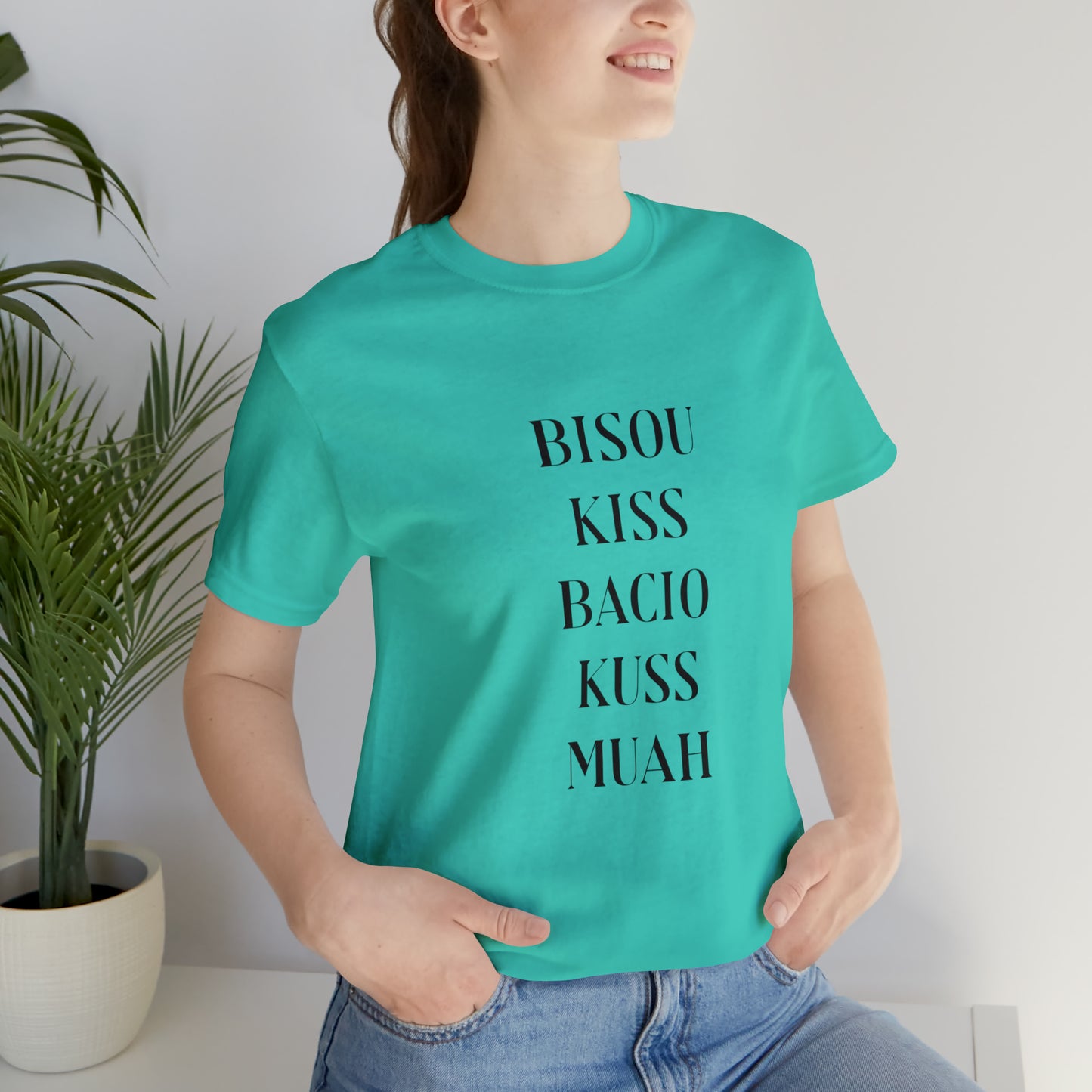 Bisou kiss shirt, travel shirt, best friend trip, girls vacation trip, Unisex Jersey Short Sleeve Tee