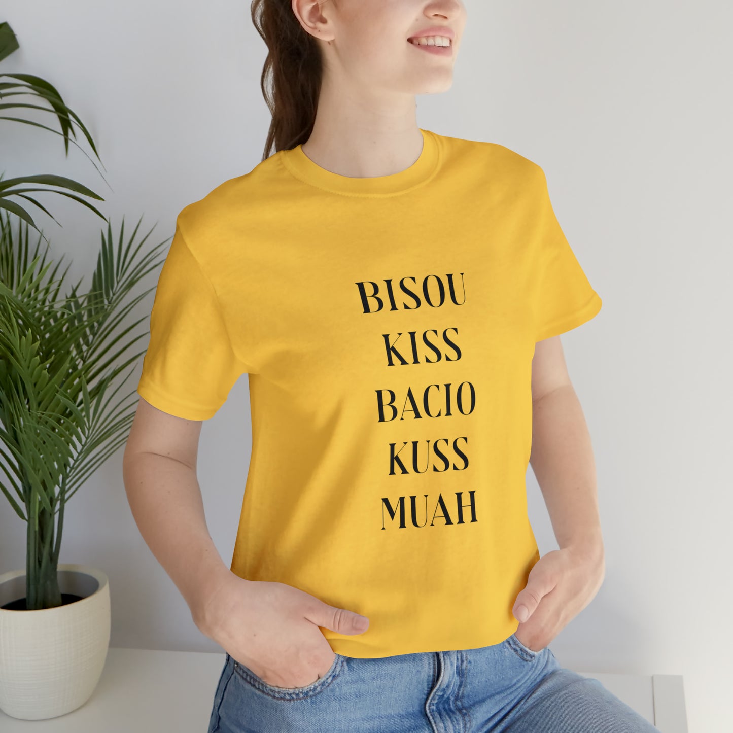 Bisou kiss shirt, travel shirt, best friend trip, girls vacation trip, Unisex Jersey Short Sleeve Tee