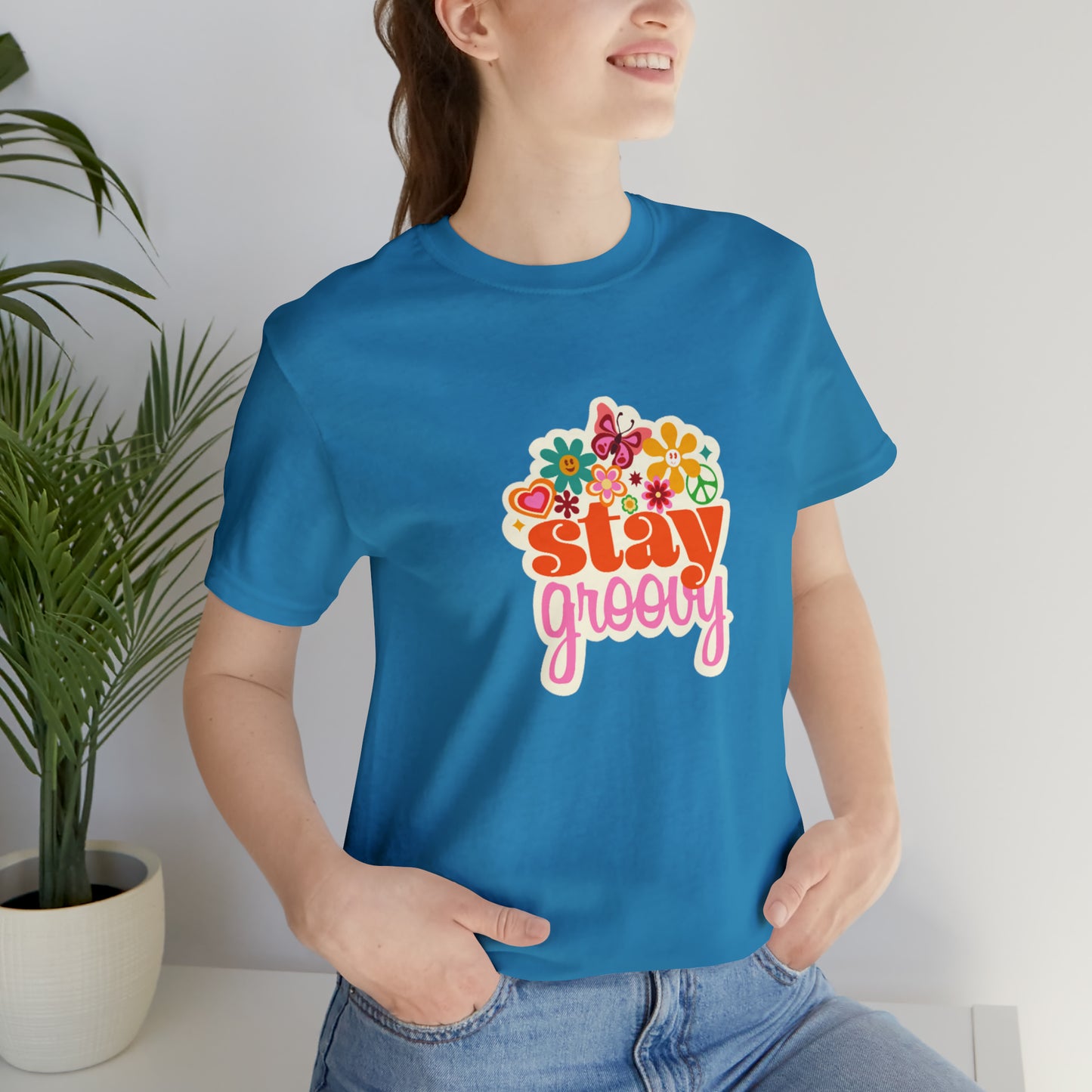 Stay Groovy t-shirt, Hippie shirt, good vibes shirt, summer fun style gift,travel shirt,best friend trip vacation trip